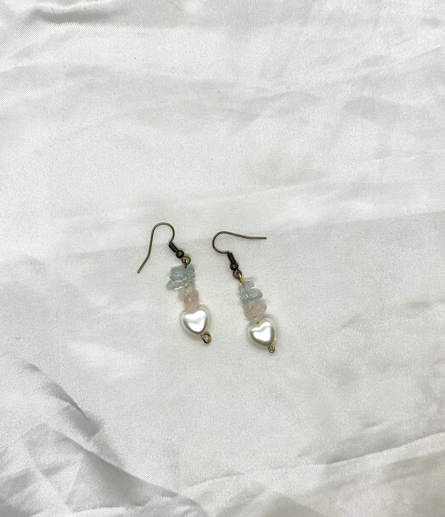 crystal chip earrings w/ heart